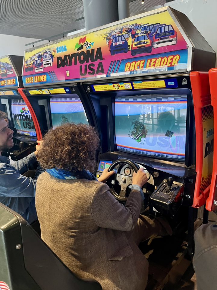 Santiago celebra o primeiro salón galego do videoxogo con máis de cincuenta proxectos e récord de participación