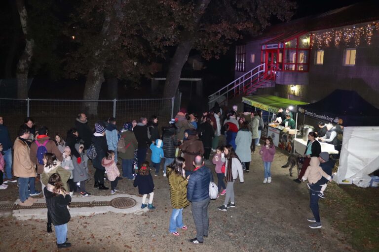 Brión acende o Nadal cunha feira de artesanía, obradoiros e magosto popular este venres