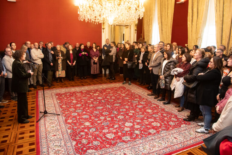 A alcaldesa Goretti Sanmartín agradece ao persoal municipal que se xubila este ano o seu servizo ao Concello de Santiago