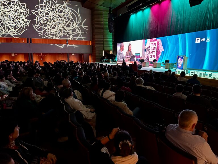 A IA e a Xeración Z centran o Foro Talentia celebrado hoxe en Santiago