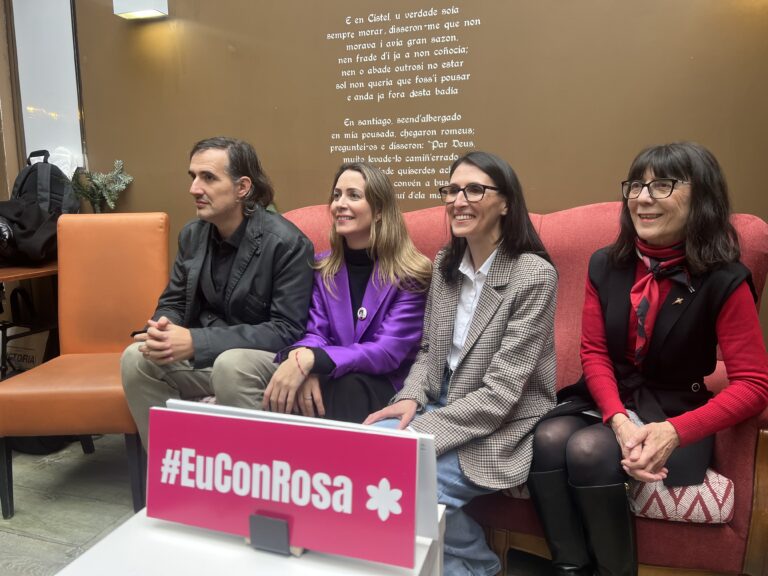 Rosa Crujeiras presenta o seu programa para a reitoría da USC cunha proposta centrada en “coidar das persoas e do propio”