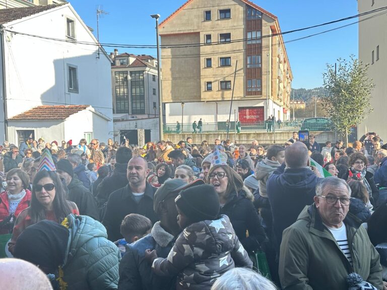 As prebadaladas reúnen máis de 2.000 persoas en Ames na despedida do ano
