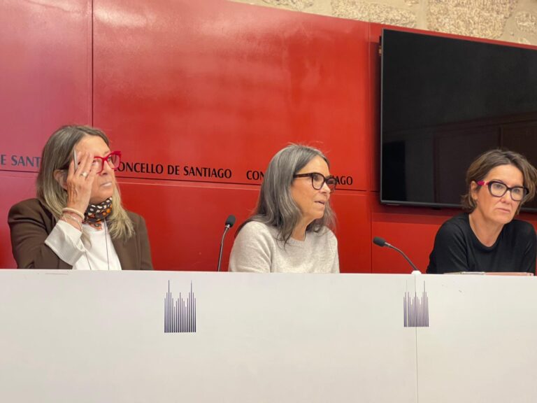 As concelleiras non adscritas critican a xestión do Goberno local e acusan a alcaldesa de poñer “escusas de mala pagadora”