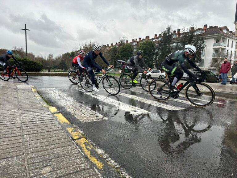Bertamiráns celebra a XVIII edición da Carreira Ciclista do Pavo con máis de 60 participantes