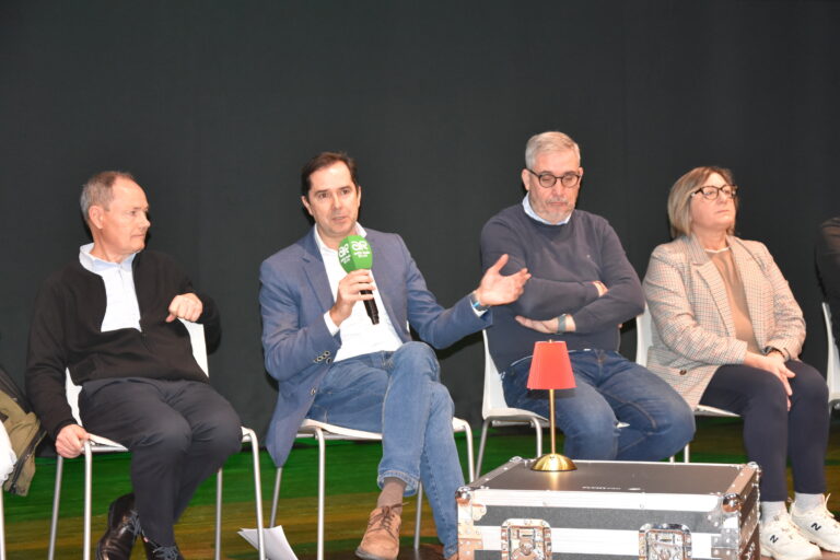 Ames presenta a programación de artes escénicas do primeiro semestre de 2026 con doce espectáculos de compañías galegas