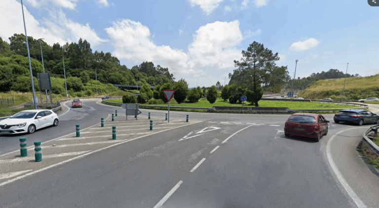 O parque de bombeiros queda de novo baleiro a causa do acciente desta mañá no Eixo