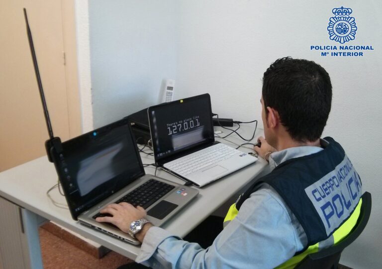 A Policía Nacional alerta dun intento de estafa por correos falsos dirixidos a alumnado da USC