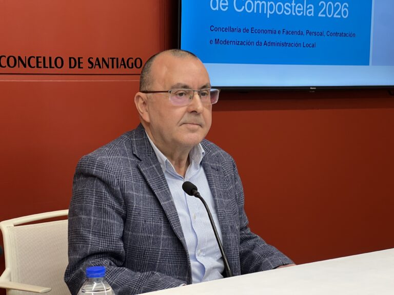 O Goberno local presenta uns orzamentos centrados nos servizos públicos e no reforzo do persoal municipal