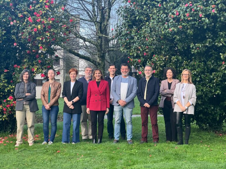 María José López Couso presenta a súa candidatura á reitoría cun proxecto colectivo para a USC