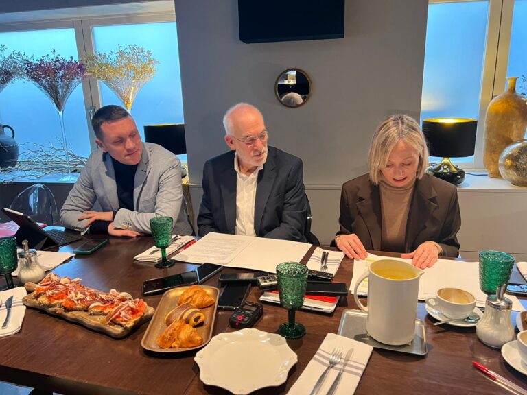 O PSdeG de Santiago denuncia a “parálise” da cidade e critica o estilo de goberno municipal