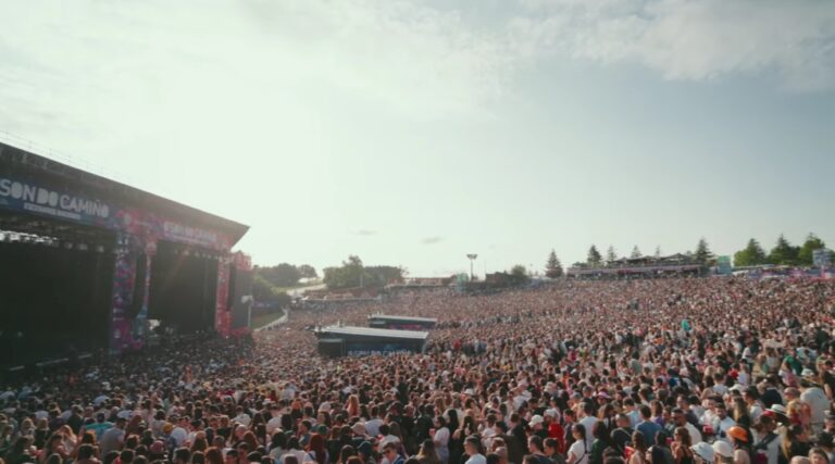 Lola Índigo, Afrojack, Guitarricadelafuente ou Ortiga, algúns dos artistas que completan o cartel do Son do Camiño 2026