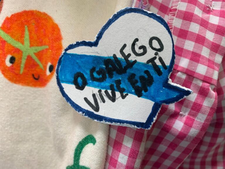 A Real Academia Galega e o Concello de Ames impulsan a cuarta edición de ‘Modo galego, actívao!’ en once centros públicos