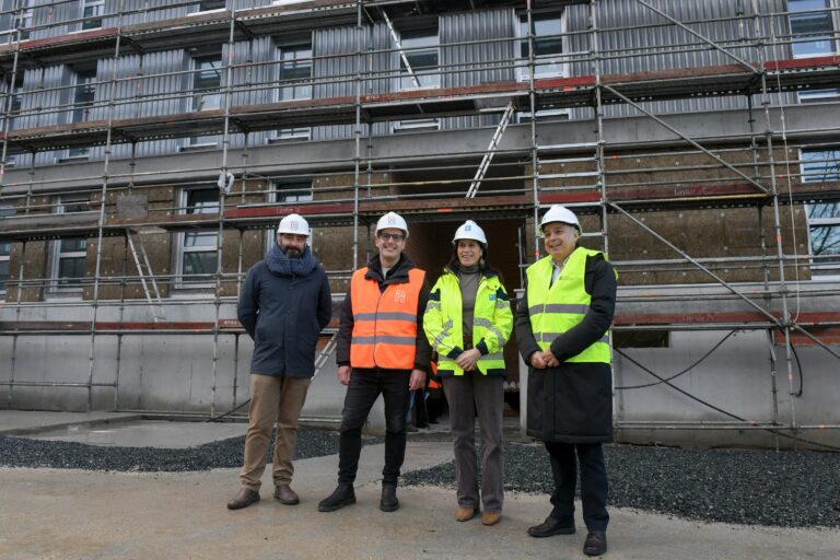 A Xunta reclama axilidade ao Concello para avanzar na vivenda protexida de Compostela