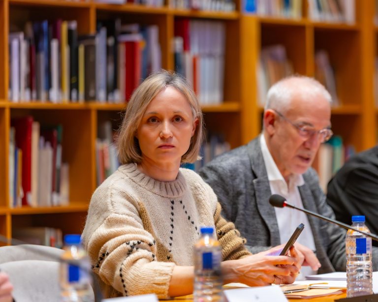 Marta Abal alerta dun “preocupante freazo” na actividade urbanística en Santiago tras a caída da construción de vivendas