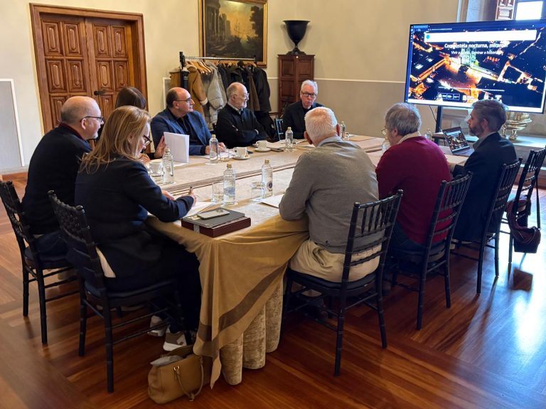 O anteproxecto ‘Hermes’ gaña o Concurso Internacional de Iluminación da contorna da Catedral de Santiago