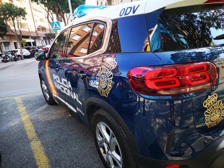 A Policía Nacional intervén 250 doses de cocaína nun operativo contra o tráfico de drogas