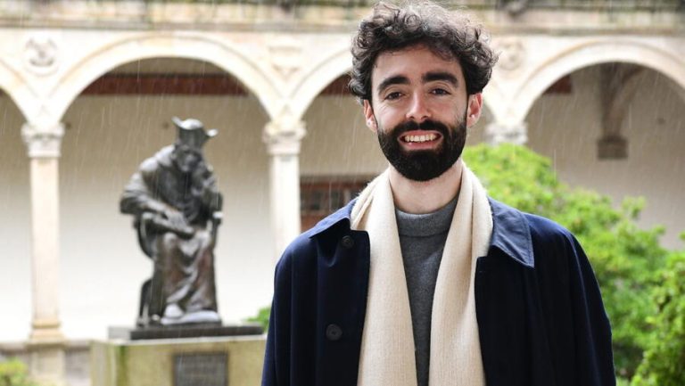 Un investigador da USC gaña o Premio Rosario Valpuesta cun ensaio que leva o coidado ao corazón do dereito privado