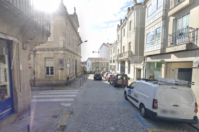 O PSOE reclama habilitar un paso de peóns na rúa Concepción Arenal para mellorar a seguridade viaria xunto ao colexio da Inmaculada