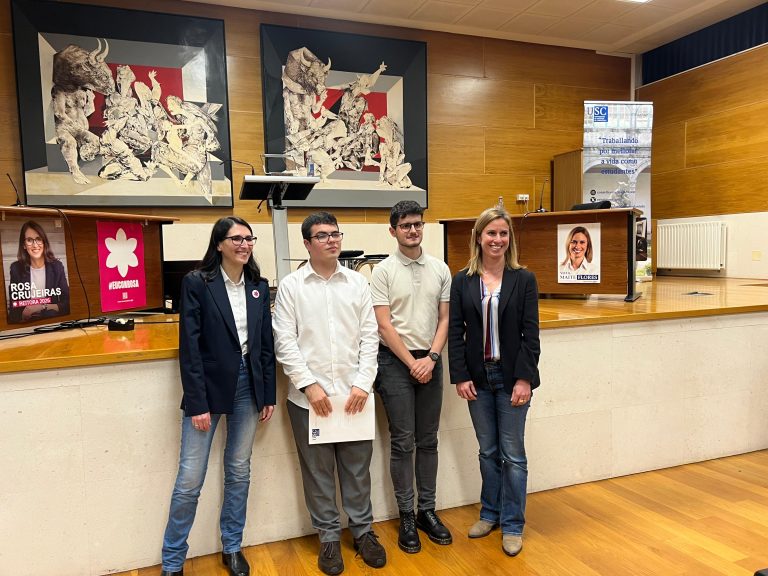 Rosa Crujeiras e Maite Flores cruzan reproches sobre continuidade e equipo nun cara a cara da segunda volta