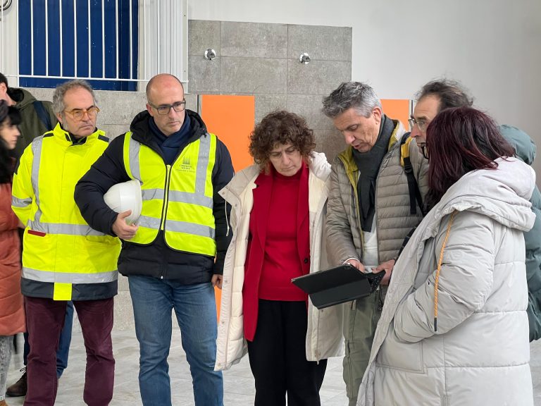 A piscina de Santa Isabel reabrirá este próximo luns tras a reforma integral das instalacións