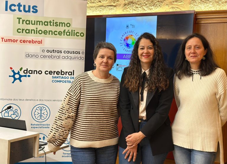 A campaña ’12 Comercios, 12 Sensibilidades’ impulsa en abril actividades na Libraría Couceiro para visibilizar o dano cerebral