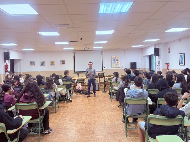 O IES de Sar clausura a III Semana das Artes e das Ciencias cun programa que combina ciencia, cultura e pensamento crítico