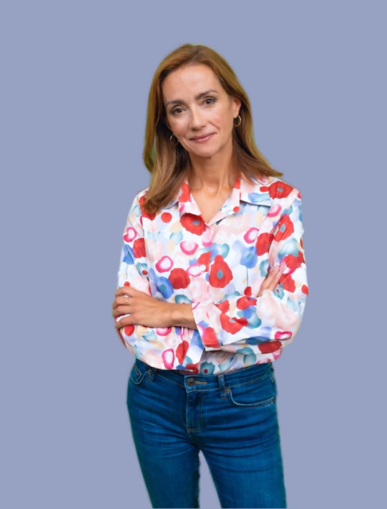 A Real Academia Galega de Ciencias concede o Premio Celia Brañas 2026 á xornalista Teresa Rocamonde