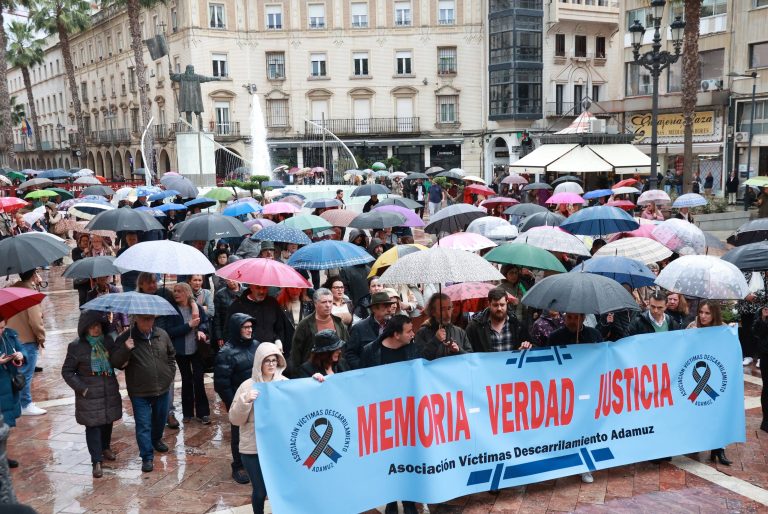 A asociación de vítimas de Adamuz convoca unha concentración ante o Congreso con presenza de afectados de Angrois