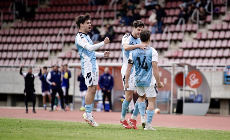 O Compos golea ao Gran Peña (5-1) e recupera o liderado no Vero Boquete