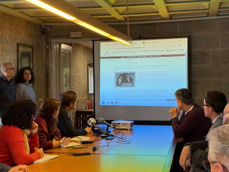 A Catedral de Santiago abre en liña 84.000 documentos do seu Arquivo-Biblioteca cunha nova web de acceso público