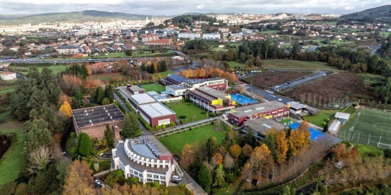 Consternación no colexio Peleteiro pola detención dun profesor por suposta agresión sexual a alumnas