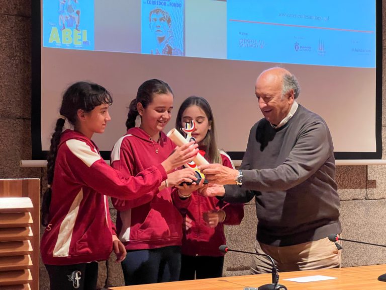 O Colexio Franciscanos de Lugo gaña o V Premio Ateneo CINEDUCA na clausura da mostra de cinema e educación en Santiago