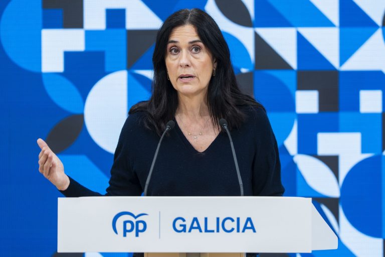 Paula Prado afirma que o PSOE “xa non é rival” para o PP en Santiago e pide a Sanmartín medidas en limpeza e seguridade