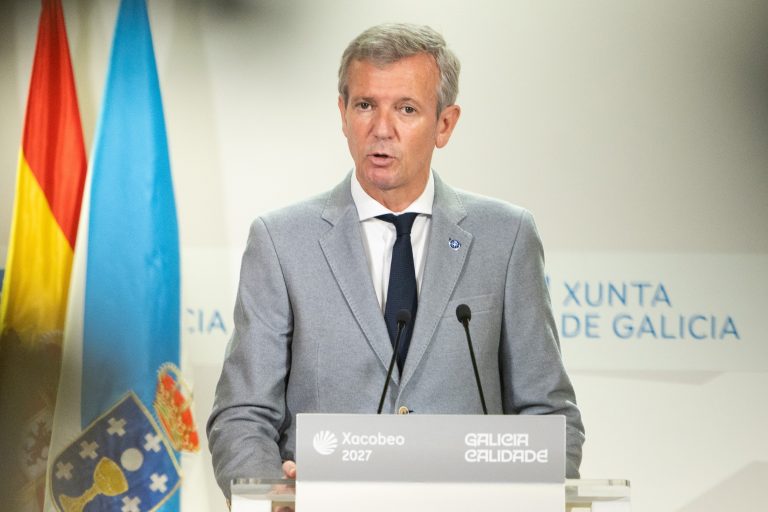 Rueda desvincula a Xunta das negociacións con Fly2Galicia e sitúa no Concello as explicacións sobre a súa chegada
