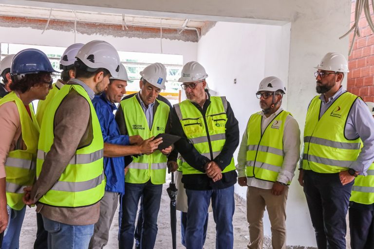 O novo colexio do Milladoiro levará o nome de Gerardo Fernández Albor e abrirá no curso 2027/28