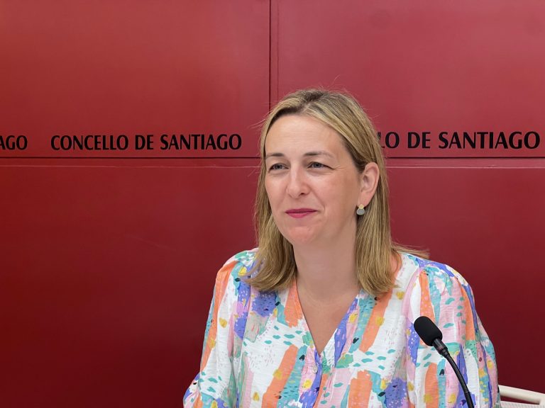Louzao acusa de “instrumentalizar” o sufrimento na protesta por Ceuta e critica a actuación de Adrián Villa correndo polo Pazo de Raxoi